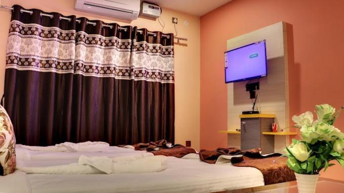 Hotel Angel Assam Tezpur Exteriör bild